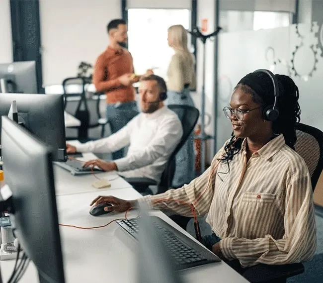 Are Corporate Screensavers Sustainable? Energy Use, Cost and Communication Value Explained